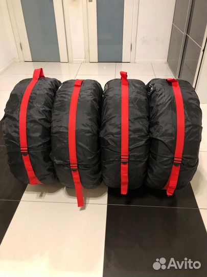 Nokian Tyres Hakkapeliitta 9 225/45 R17