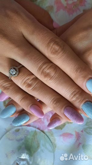 Маникюр с шилаком