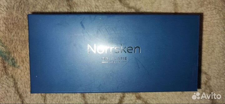 Солнцезащитные очки новые