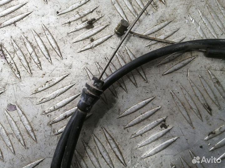Трос открывания капота Mercedes Benz ML W163
