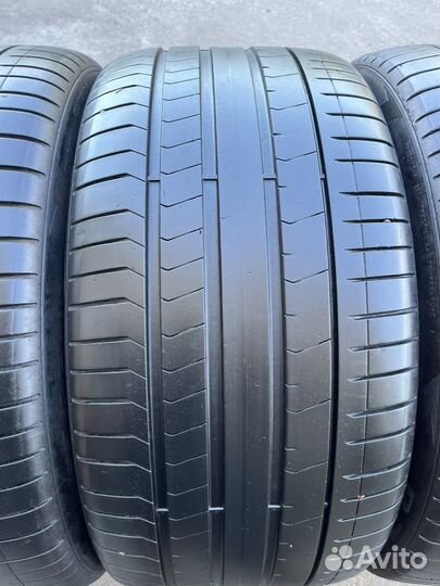 Pirelli P Zero 275/40 R21 и 315/30 R21