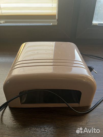 Лампа для ногтей бу