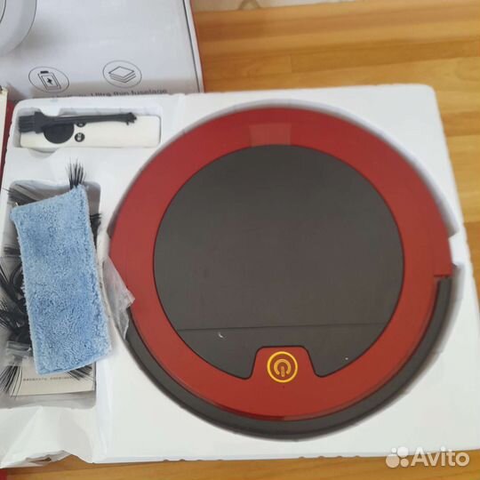 Робот пылесос новый