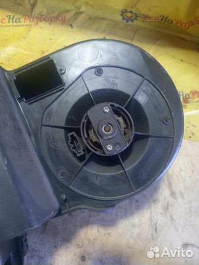 Моторчик задней печки Volkswagen Sharan 1 минивен