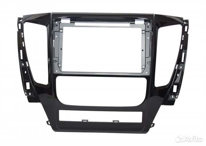 Рамка переходная Mitsubishi Pajero Sport 2015-н.в