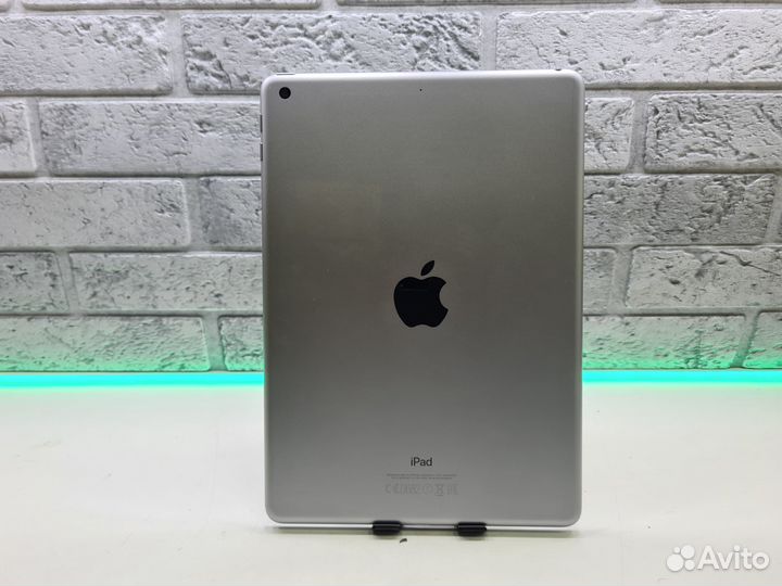 Планшет Apple iPad Air 2
