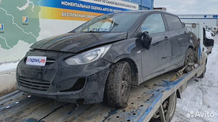 Педаль тормоза Hyundai Solaris 32800-1R100