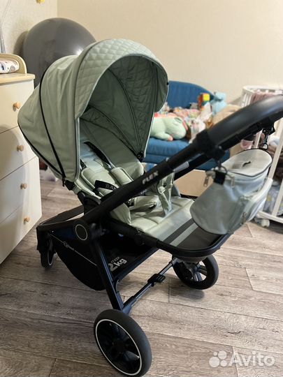 Коляска прогулочная