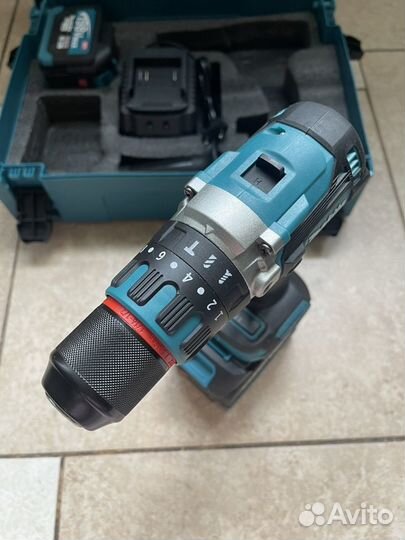 Шуруповерт Makita 18v бесщеточный (мощный)