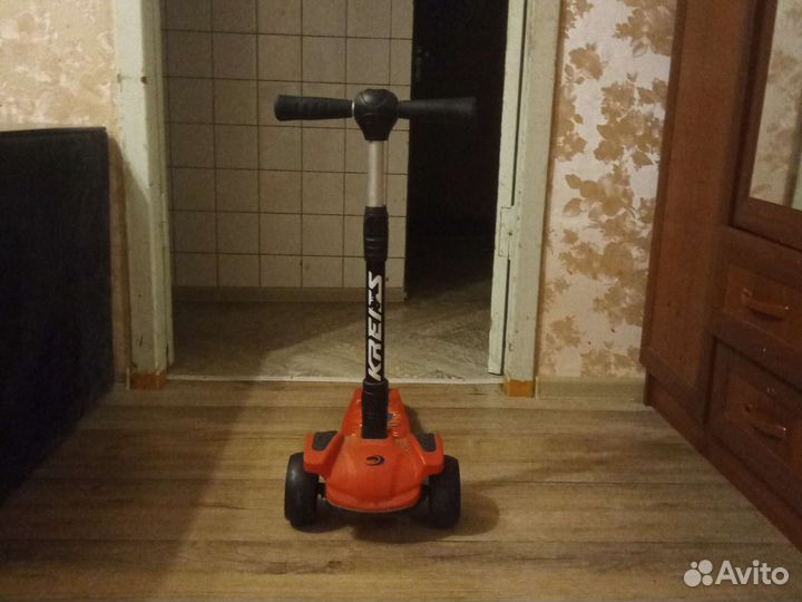 Самокат детский от 3 лет-7 лет