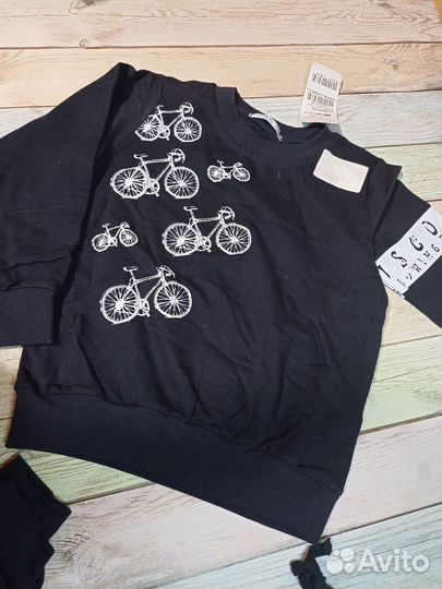 Спортивный костюм новый