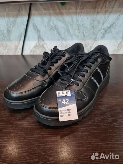Кроссовки decathlon 41