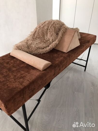 Чехол на кушетку, подушки под ноги и поясницу