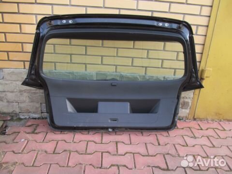 Крышка, дверь багажника Volkswagen Golf 6