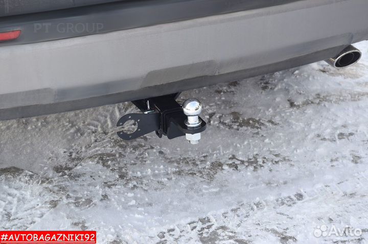 Фаркоп (тсу) под квадрат для Toyota RAV4 2019