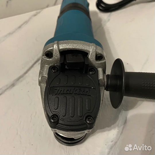 Ушм болгарка makita 125