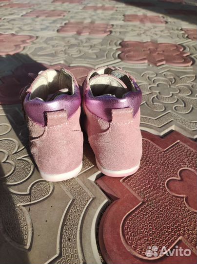 Сапожки для девочки