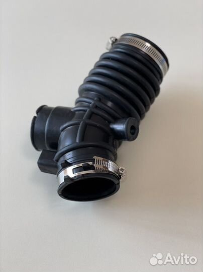 Патрубок воздушного фильтра Nissan Almera Classic