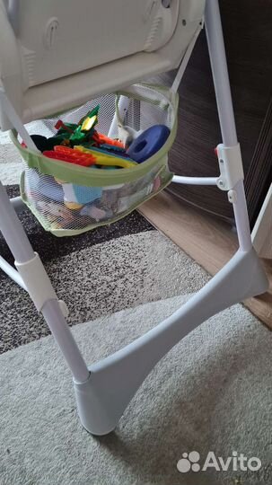 Стульчик для кормления babyton