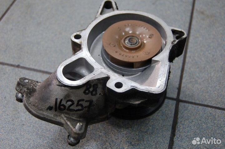 Насос водяной (помпа) Bmw E60 M57D30TU