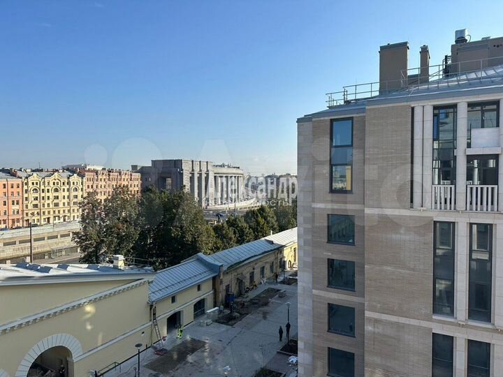 3-к. квартира, 127 м², 6/8 эт.