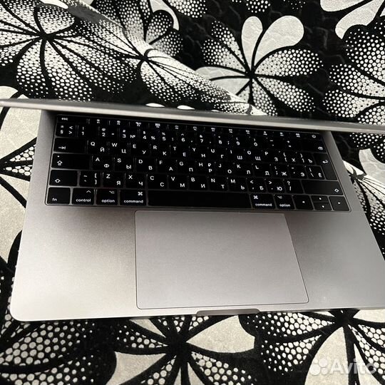 Macbook pro 13 retina 2017 250 Ssd