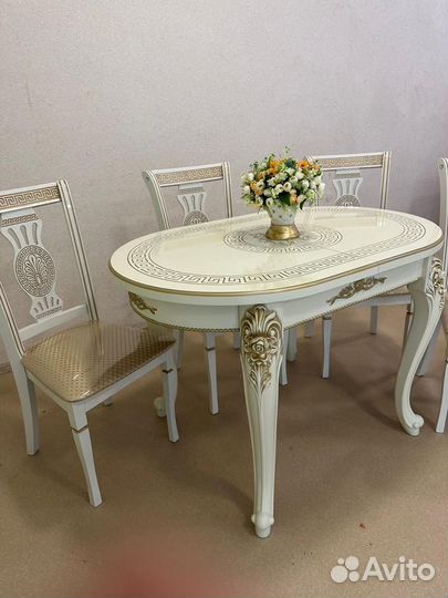 Столы и стулья новые