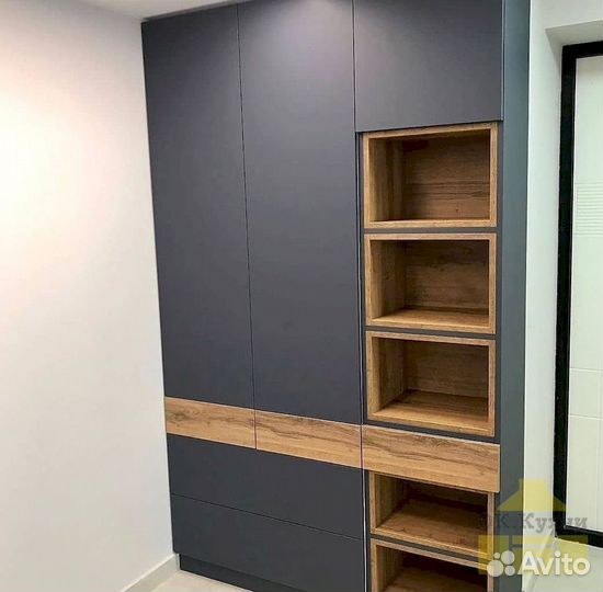 Шкаф в гостиную