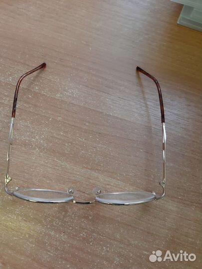 Очки для чтения +1