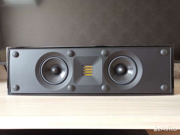 Центральный канал Martin Logan motion 6i