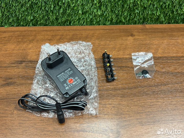 Универсальный адаптер блок питания 3-12V +насадки