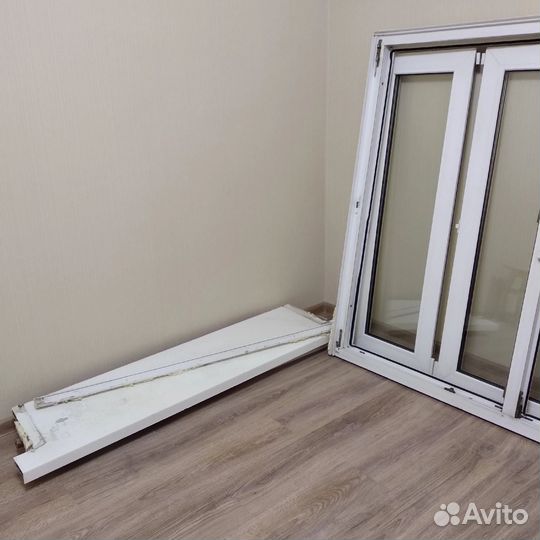 Окно пластиковое