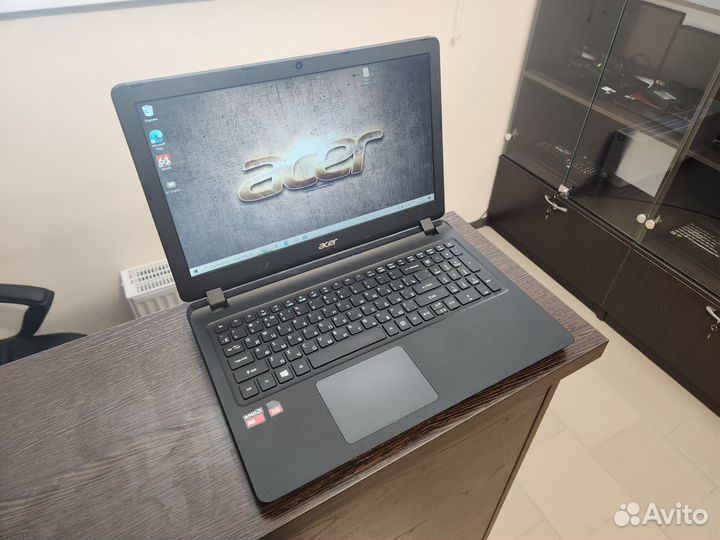 Acer Aspire ES 15 ES1-523-60LS (SSD / 8гб )