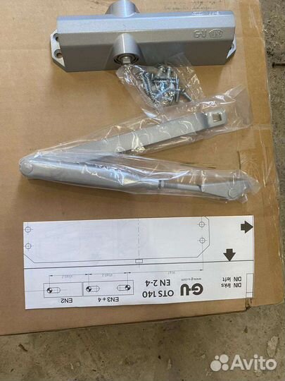 Доводчик дверной