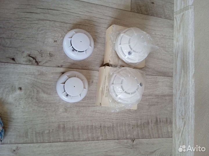 Извещатель пожарный дымовой