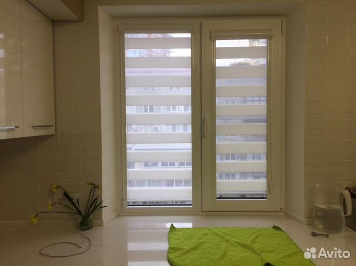 Рулонные шторы день ночь зебра J9008-E8913