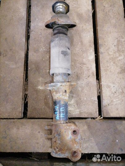 Стойка амортизатора переднего правого Daewoo Matiz