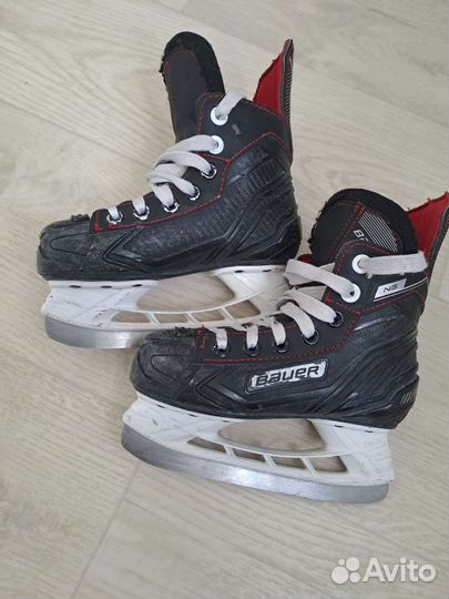 Хоккейные коньки bauer