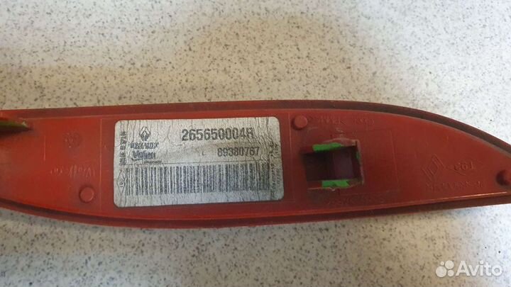 Отражатель заднего бампера левый Renault Fluence