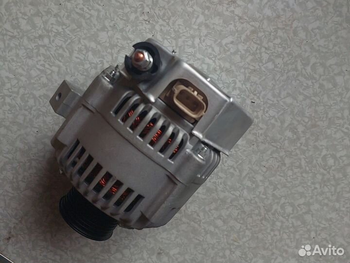 Генератор Toyota