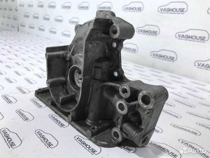 Маслонасос Skoda Rapid 1.6 CWV 2017