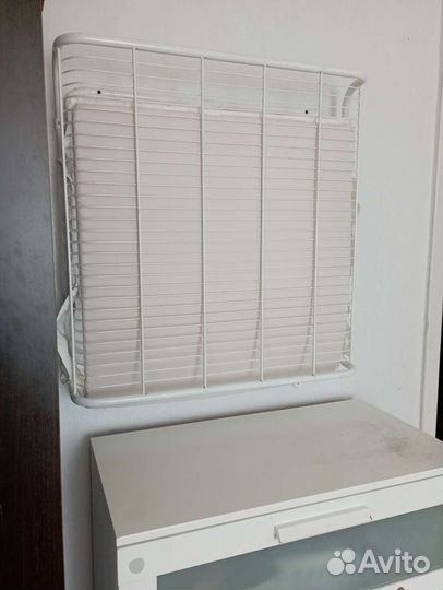 Настенный пеленальный столик Икеа