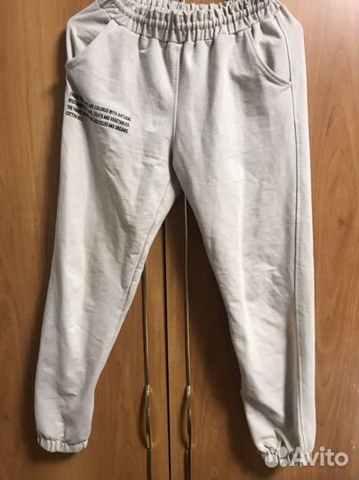 Спортивный костюм женский