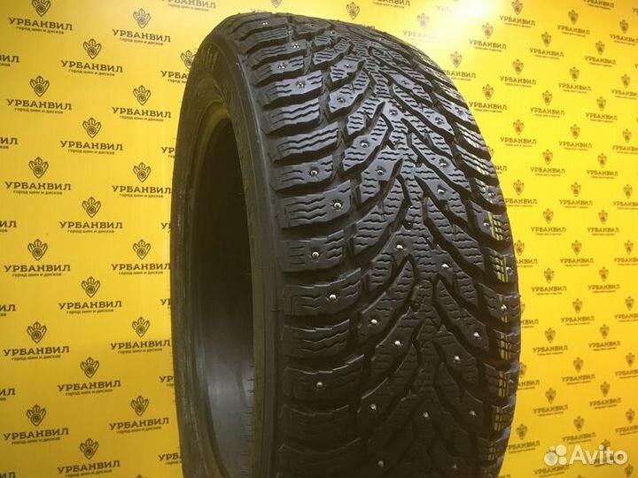 Nokian Tyres Hakkapeliitta 9 215/55 R17 98T