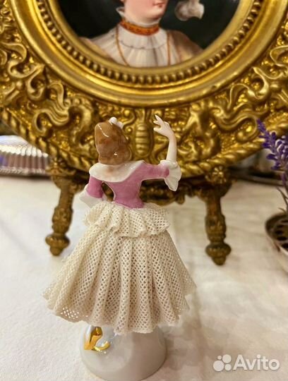 Статуэтка балерина кружевной фарфор (Germany)