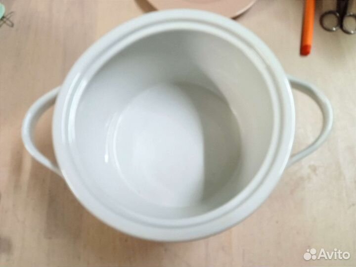 Керамическая кастрюля 2,3л