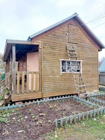 Дача 18 м² на участке 5 сот.