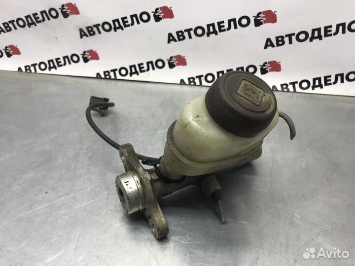 Главный тормозной цилиндр Nissan Pulsar N15 1998 г