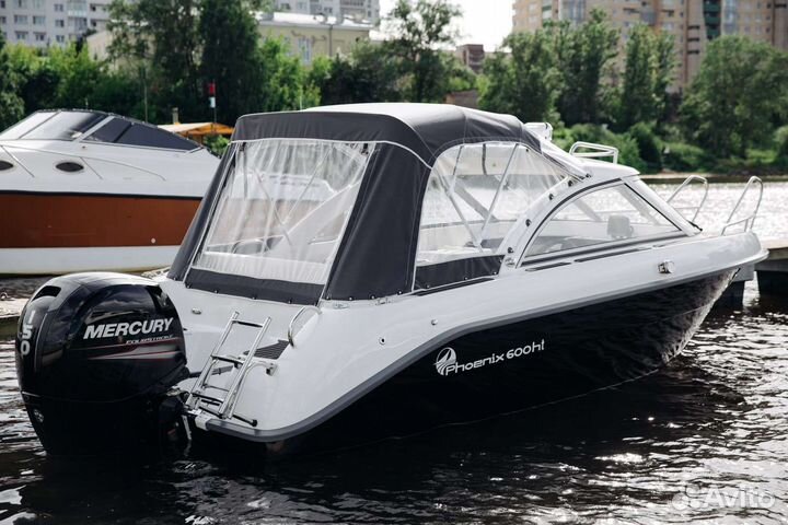 Катер Phoenix 600HT