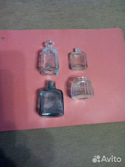 Стеклянные флаконы